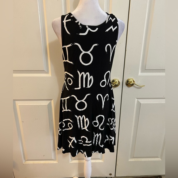 Killstar black & white sleeveless dress, Medium - Picture 3 of 5